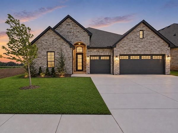 19400 S Country Drive, Edmond, OK 73012