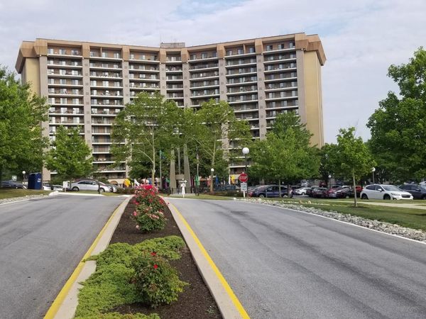 20722 VALLEY FORGE CIRCLE, Unit 722, KING OF PRUSSIA, PA 19406