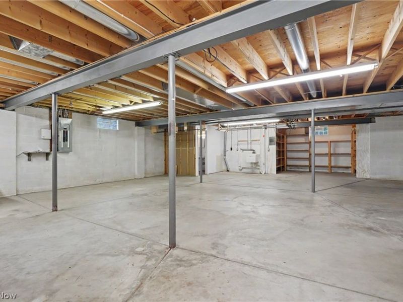 268 S Bayshore Drive, Columbiana, OH 44408 Photo 28