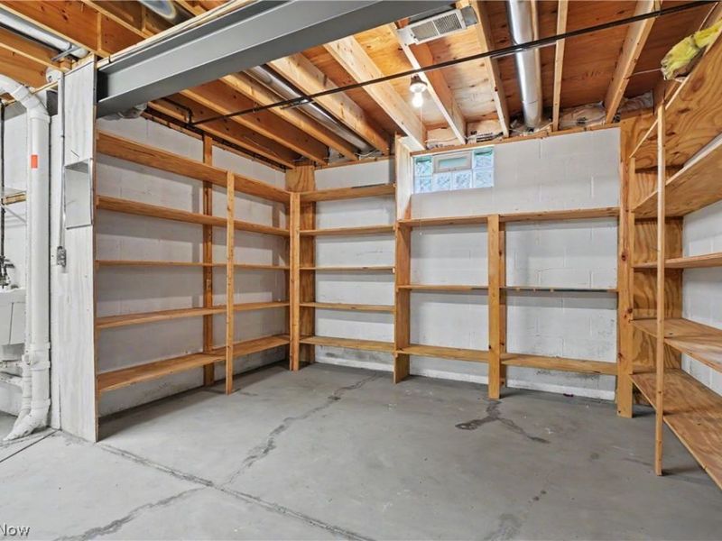 268 S Bayshore Drive, Columbiana, OH 44408 Photo 31