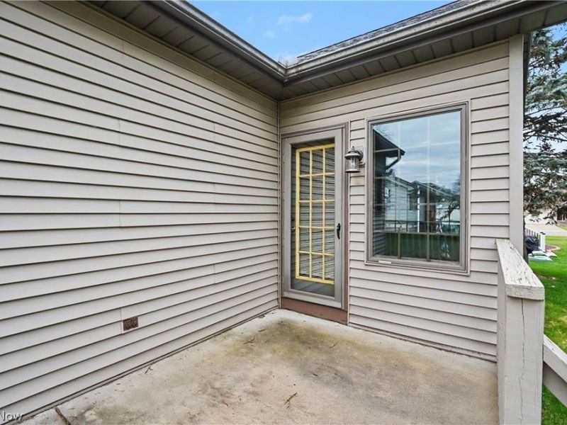 268 S Bayshore Drive, Columbiana, OH 44408 Photo 35