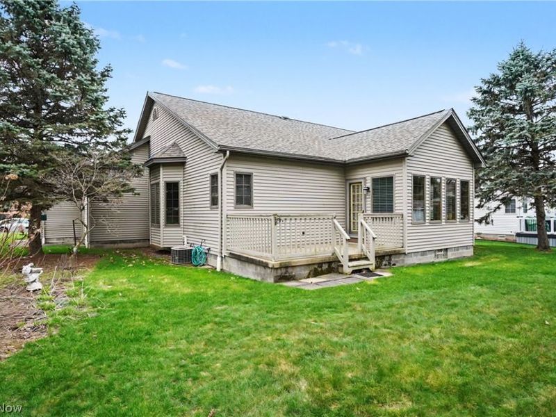 268 S Bayshore Drive, Columbiana, OH 44408 Photo 38