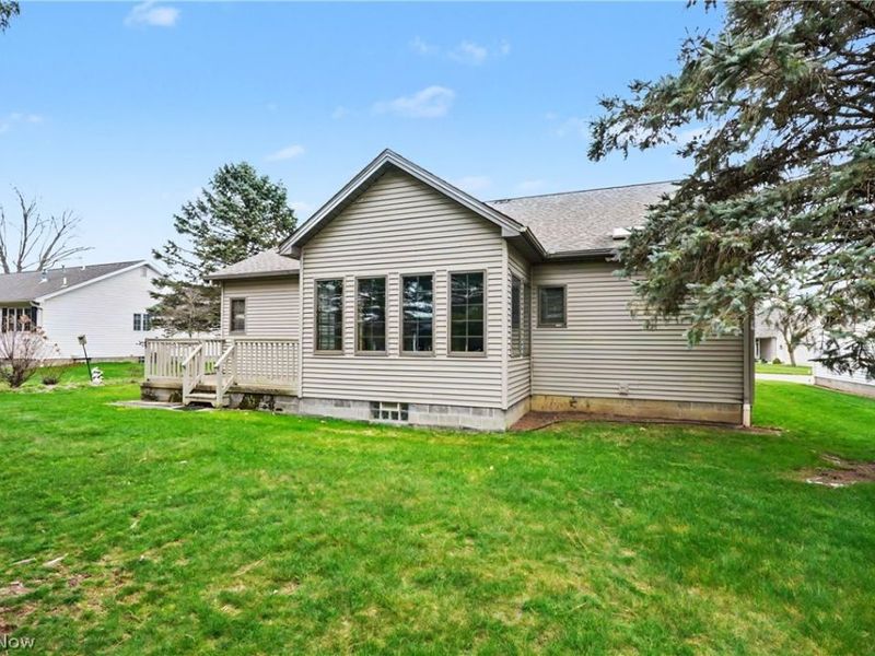 268 S Bayshore Drive, Columbiana, OH 44408 Photo 40