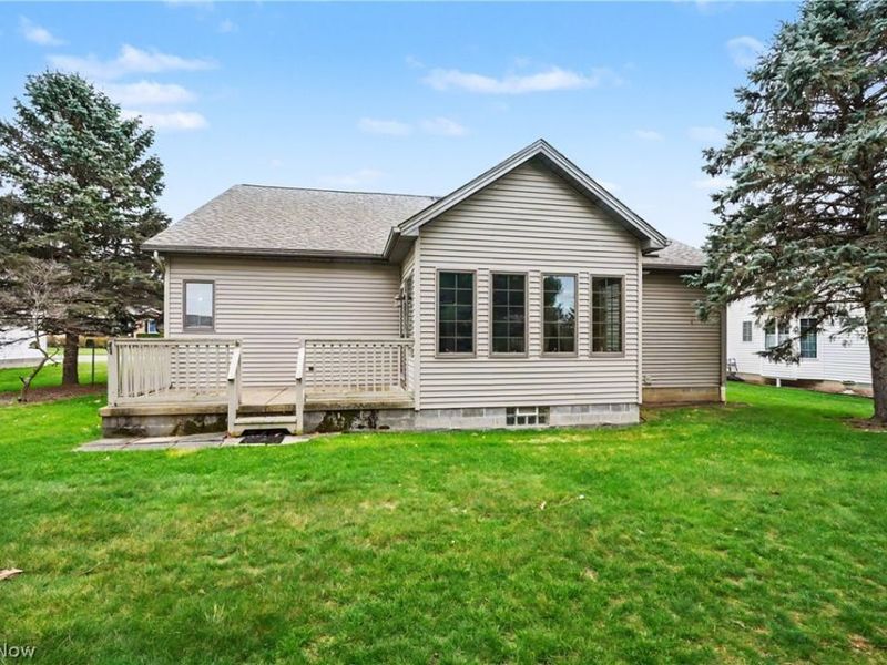 268 S Bayshore Drive, Columbiana, OH 44408 Photo 41