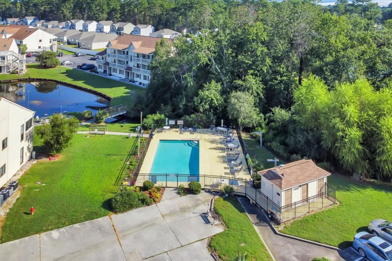 500 Fairway Village Dr.  Photo 30