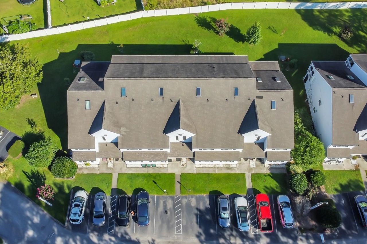 500 Fairway Village Dr.  Photo 33