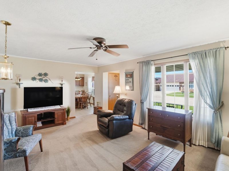 1039 Bradford Drive, Springfield, OH 45503 Photo 12