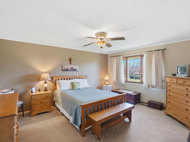 1039 Bradford Drive, Springfield, OH 45503 Photo 14