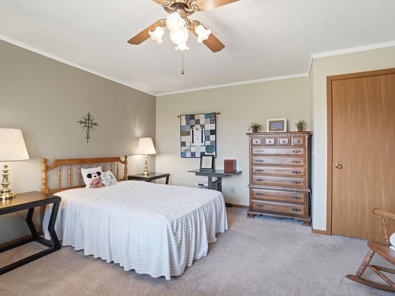 1039 Bradford Drive, Springfield, OH 45503 Photo 17