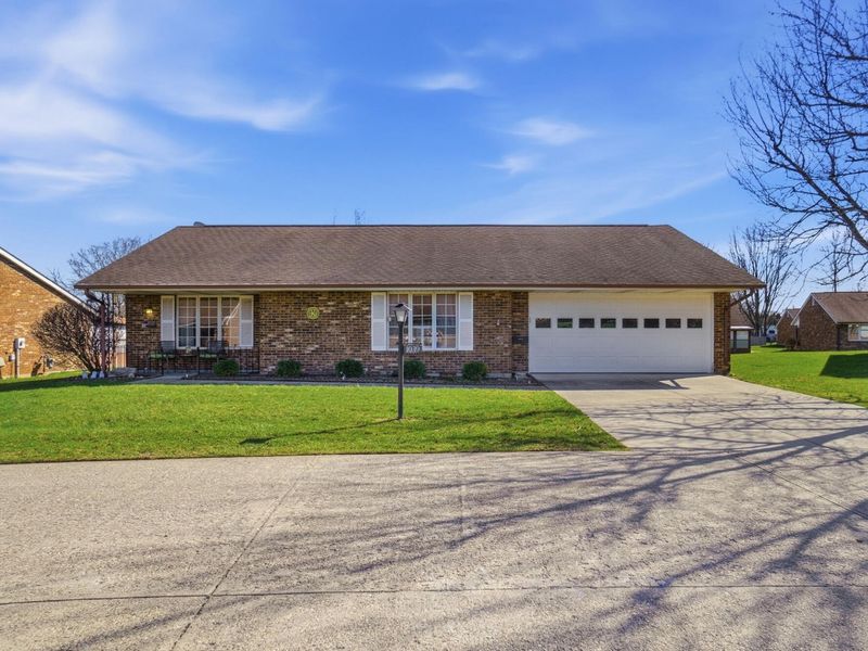 1039 Bradford Drive, Springfield, OH 45503 Photo 2