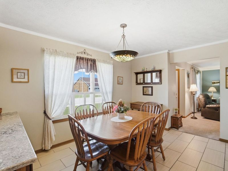 1039 Bradford Drive, Springfield, OH 45503 Photo 4