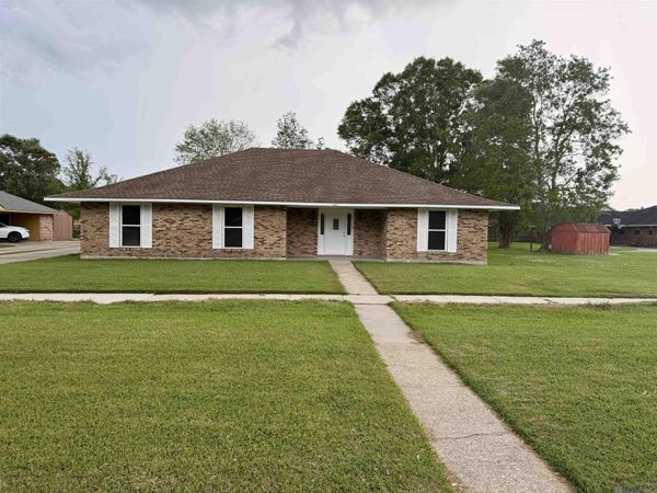 12230 Catalina Ave, Baton Rouge, LA 70814