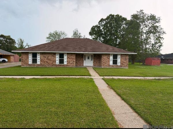 12230 Catalina Ave, Baton Rouge, LA 70814