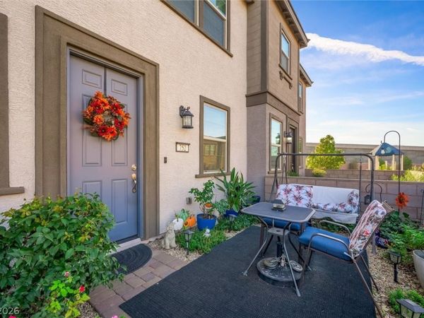 752 Sleeping City Avenue , Henderson, NV 89015