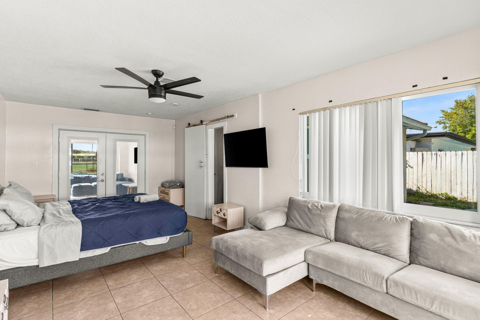 1121 N 66th Terrace, Hollywood, FL 33024 Photo