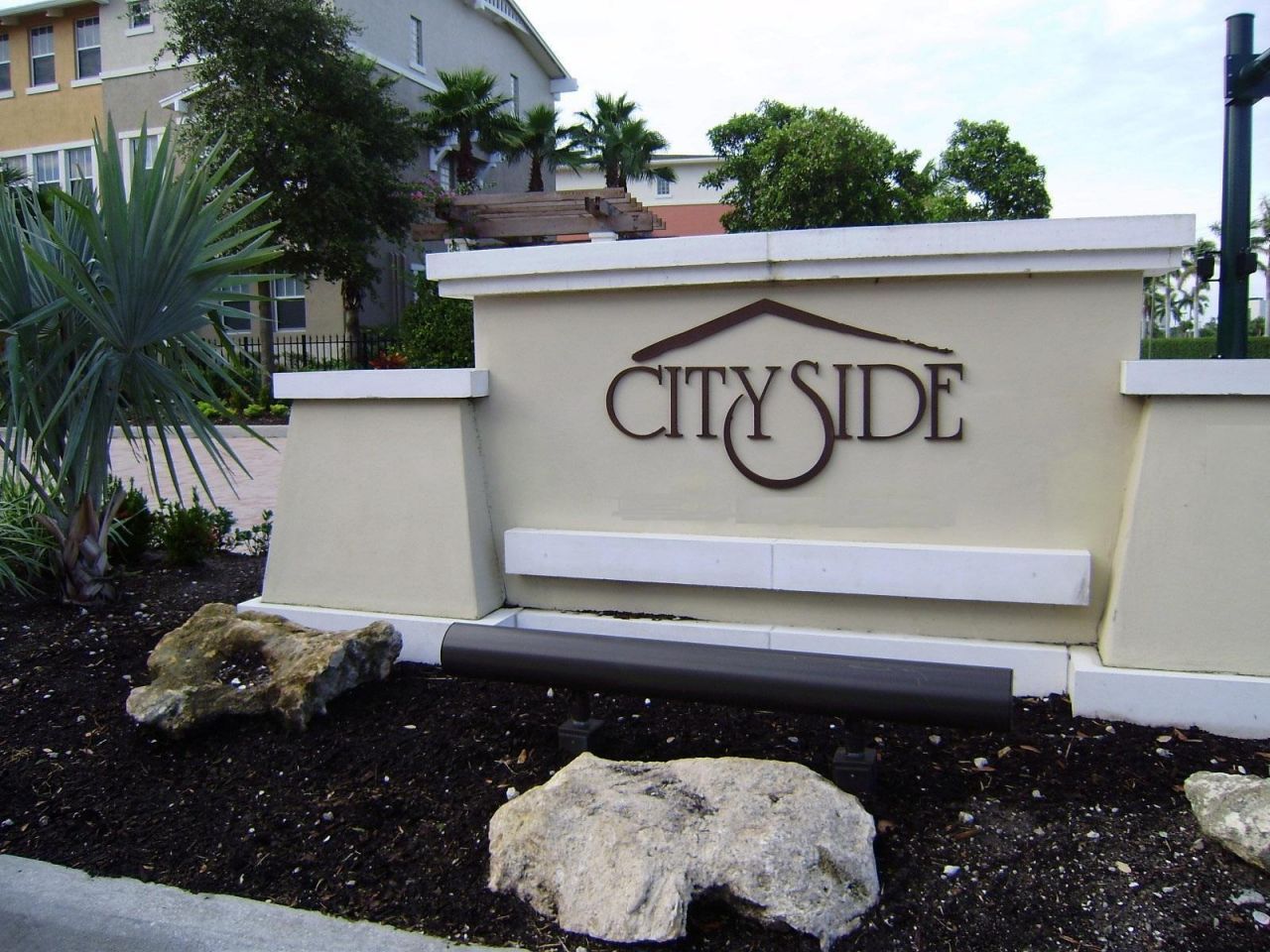 810 Marina Del Ray Lane, Unit 2, West Palm Beach, FL 33401 Photo