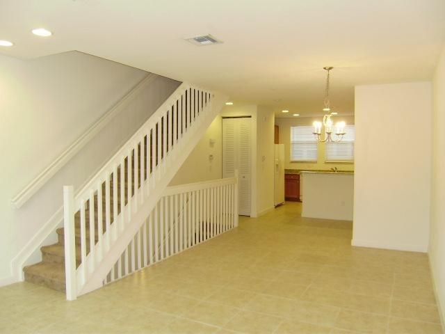 810 Marina Del Ray Lane, Unit 2, West Palm Beach, FL 33401 Photo