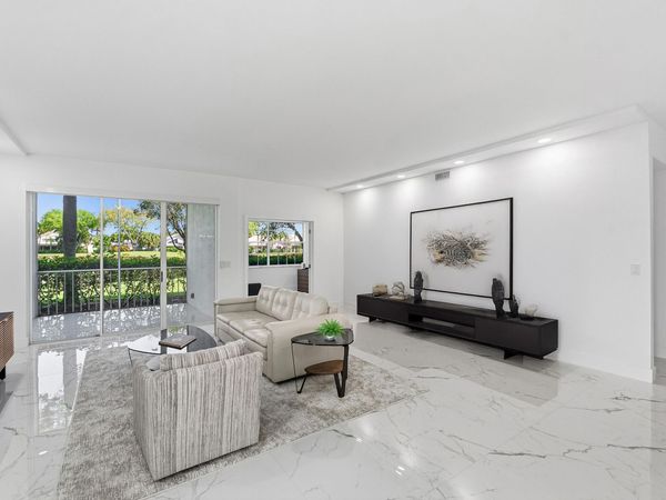 5082 Lake Catalina Drive, Unit A, Boca Raton, FL 33496