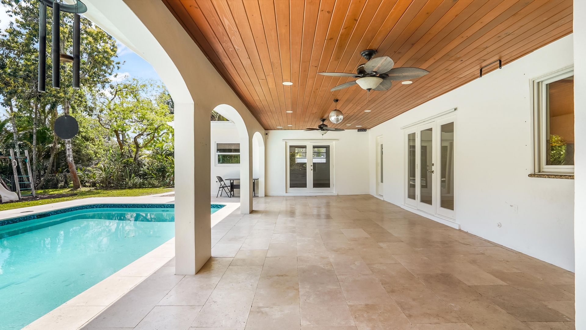 1120 E Tropical Way, Plantation, FL 33317 Photo