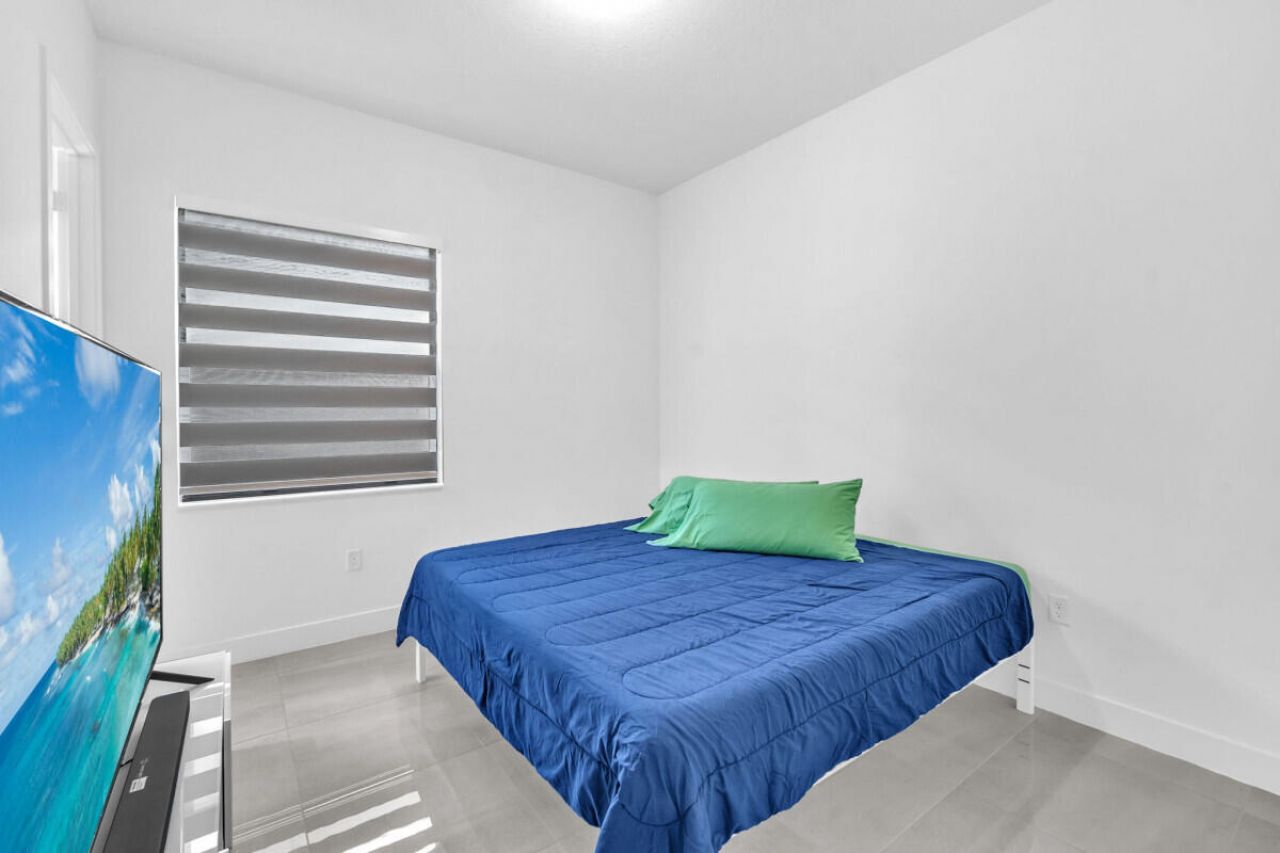 17451 SW 41st Street, Miramar, FL 33029 Photo