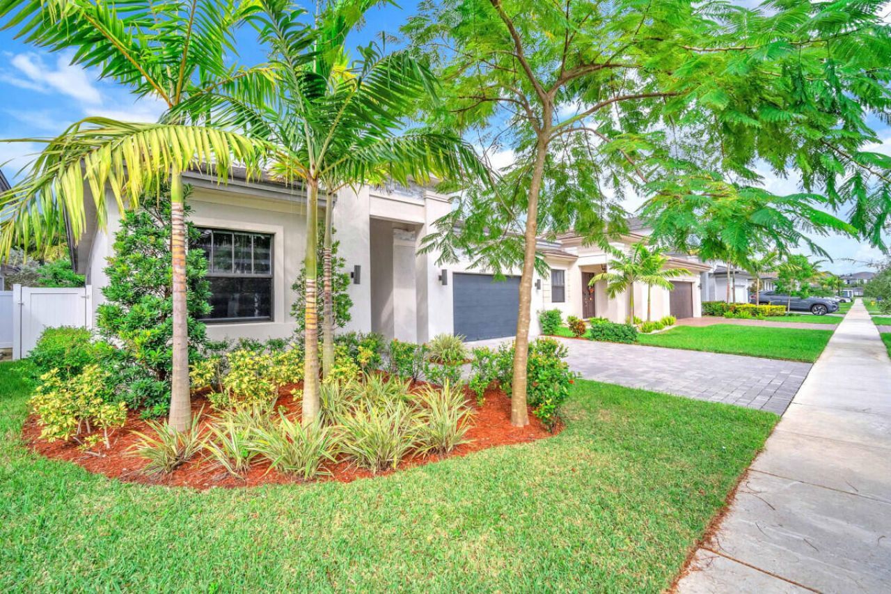 17451 SW 41st Street, Miramar, FL 33029 Photo