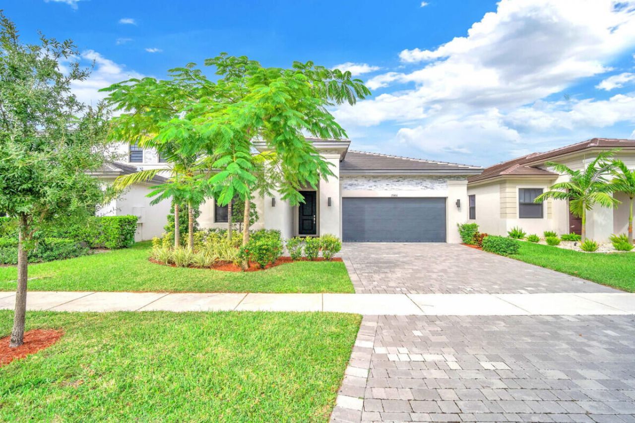 17451 SW 41st Street, Miramar, FL 33029 Photo