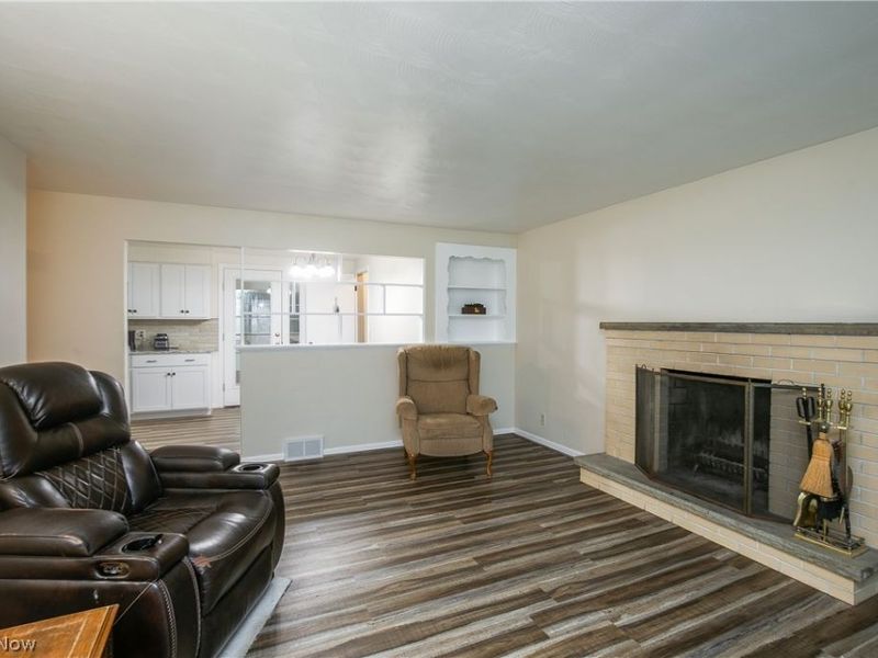 517 Zern Avenue SW, Massillon, OH 44646 Photo 10