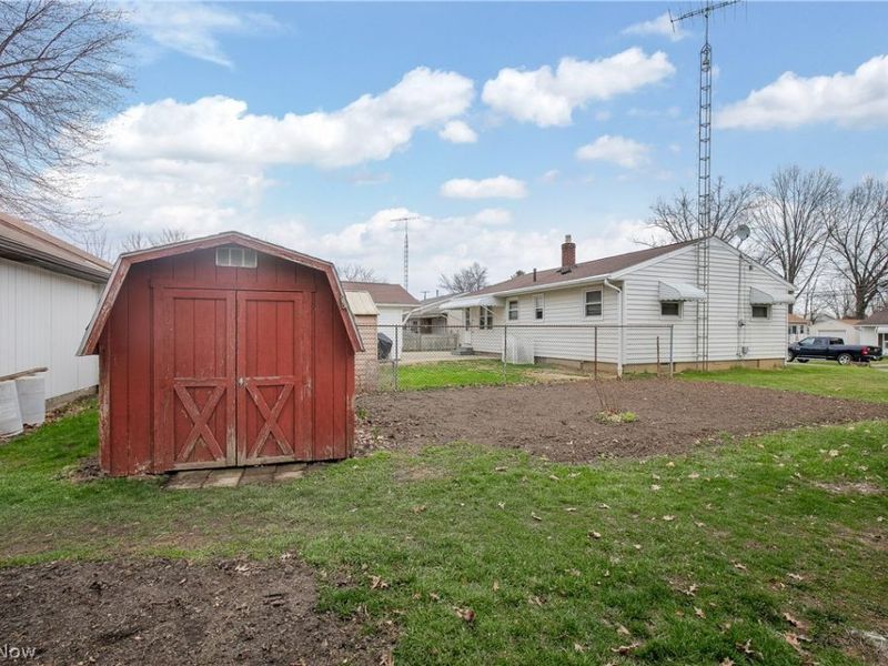 517 Zern Avenue SW, Massillon, OH 44646 Photo 23