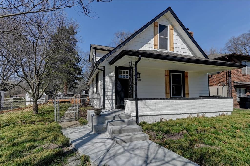 1020 S Mccoy Street, Independence, MO 64050 Main Photo