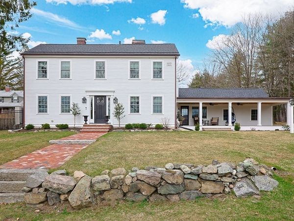 122 Great Plain Ave, Wellesley, MA 02482