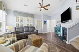 307 River Rock Ln. photo 4