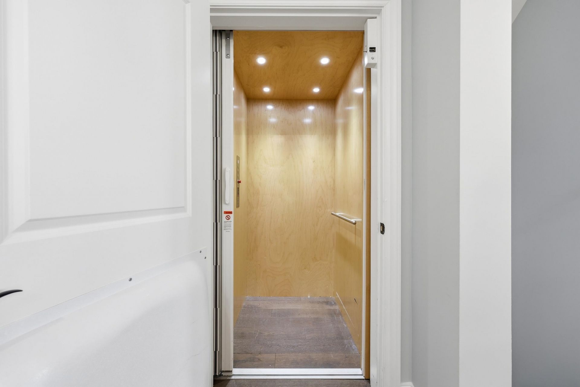 4943 S Island Dr. Photo 6