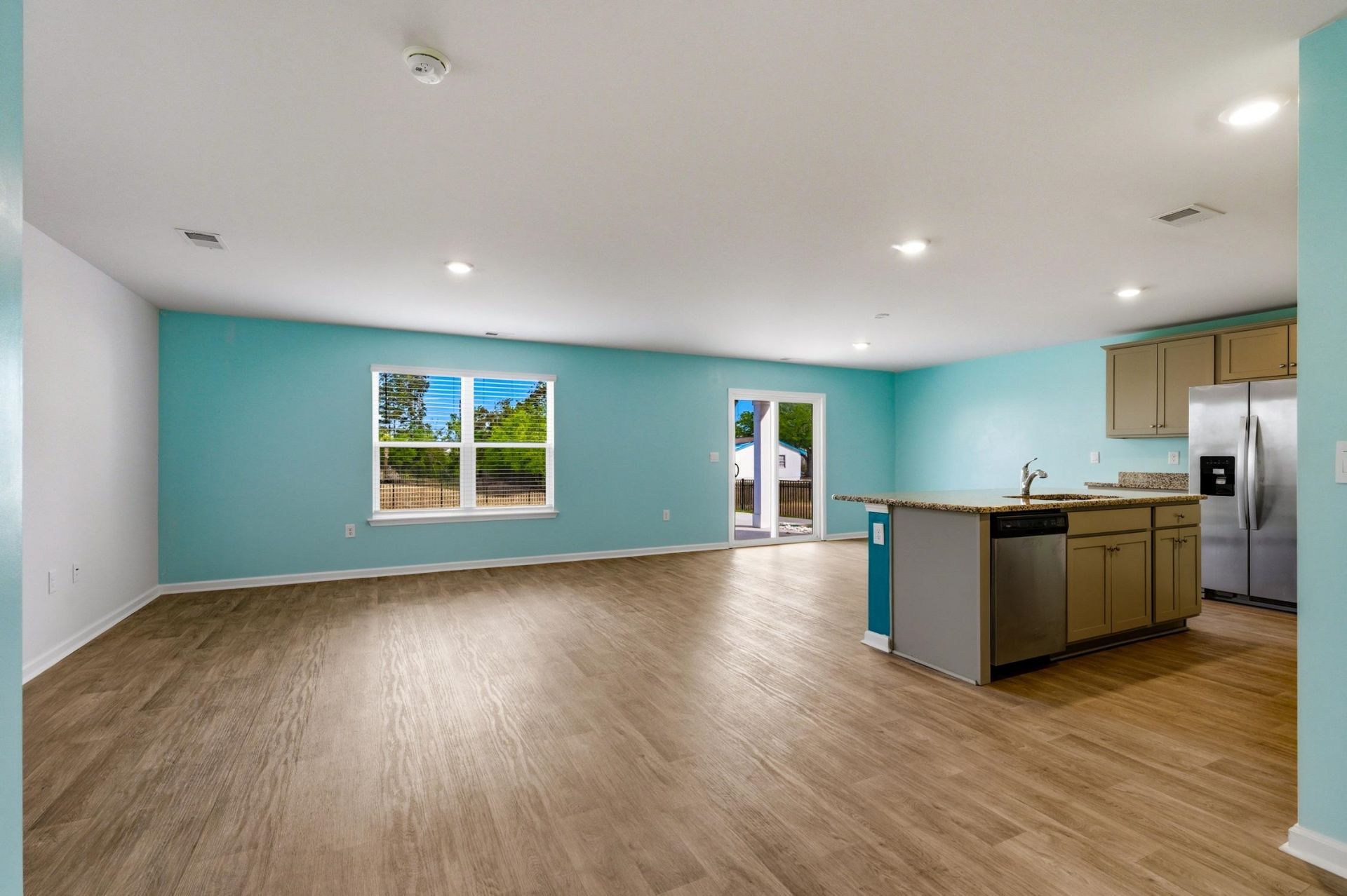 6615 Colonial Dr. Photo 11