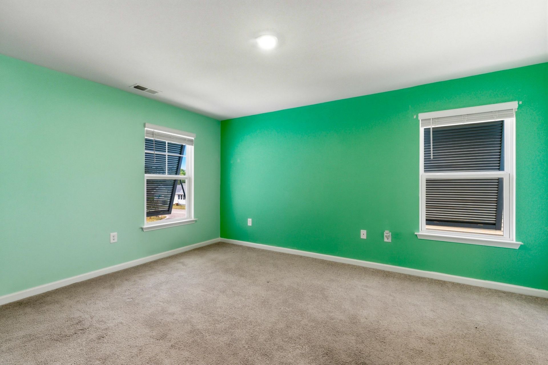 6615 Colonial Dr. Photo 21