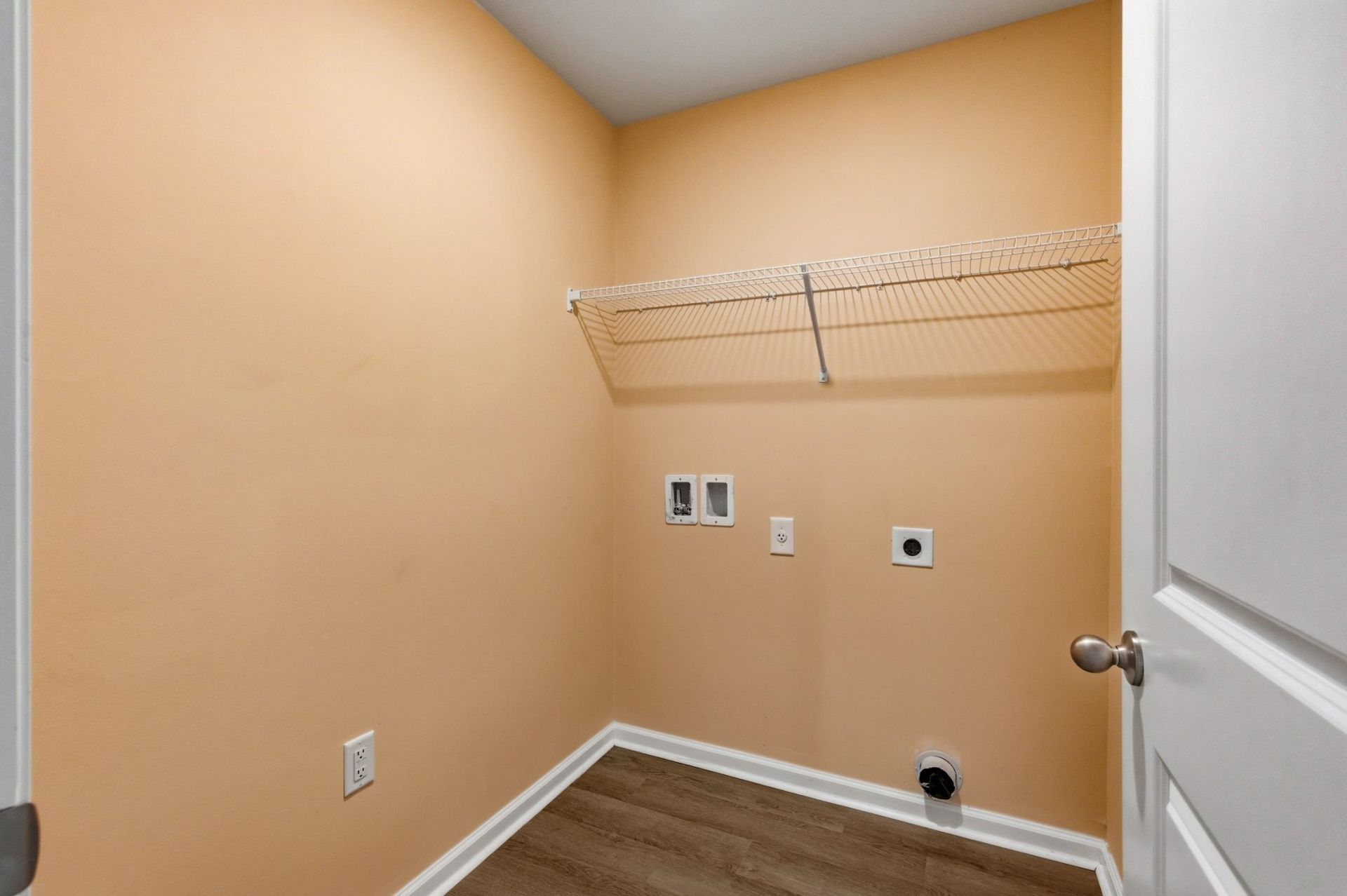 6615 Colonial Dr. Photo 33