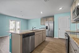 6615 Colonial Dr. photo 4