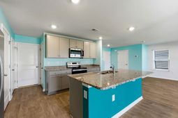 6615 Colonial Dr. photo 4