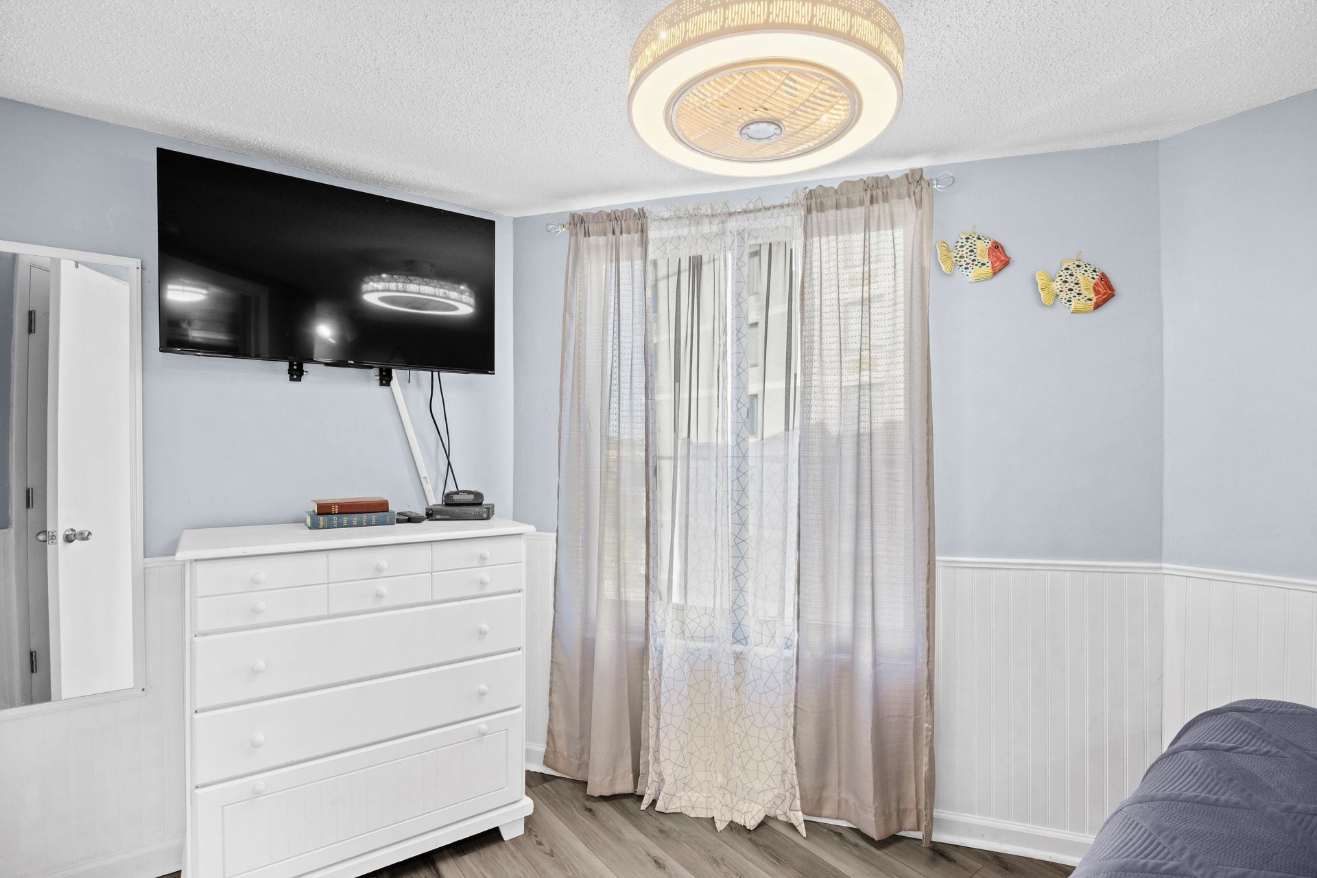 202 70th Ave. N  Photo 10