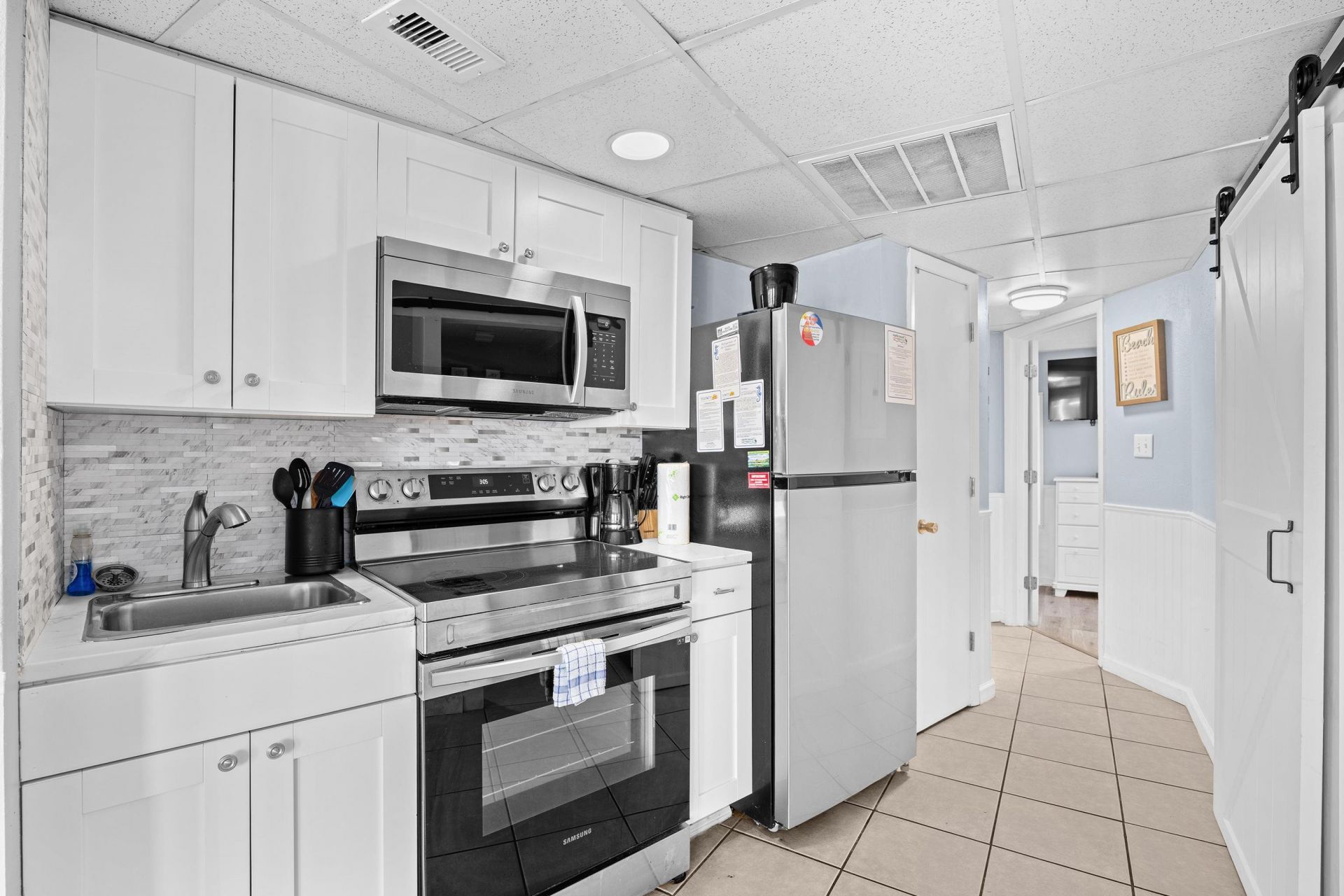 202 70th Ave. N  Photo 12