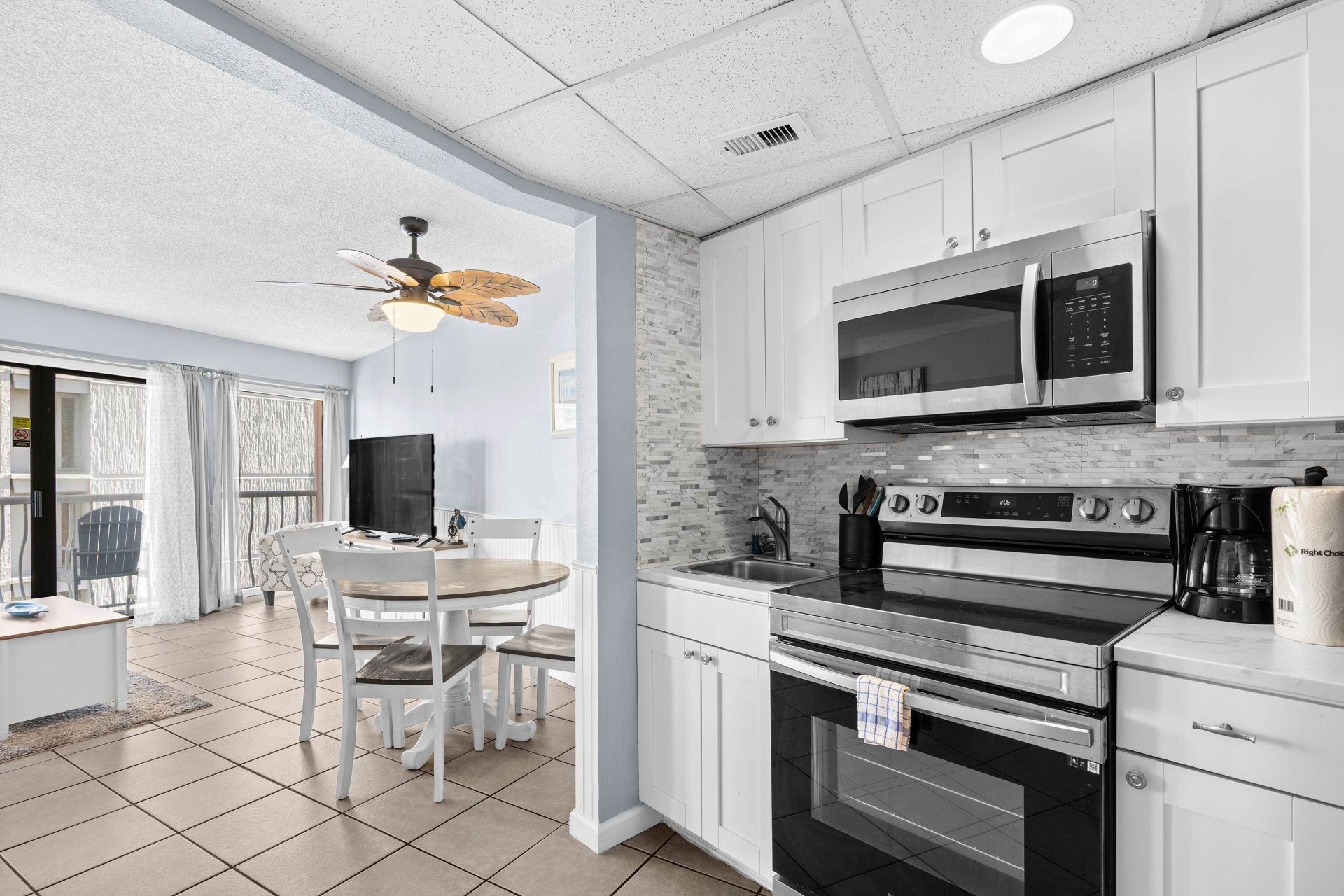 202 70th Ave. N  Photo 13