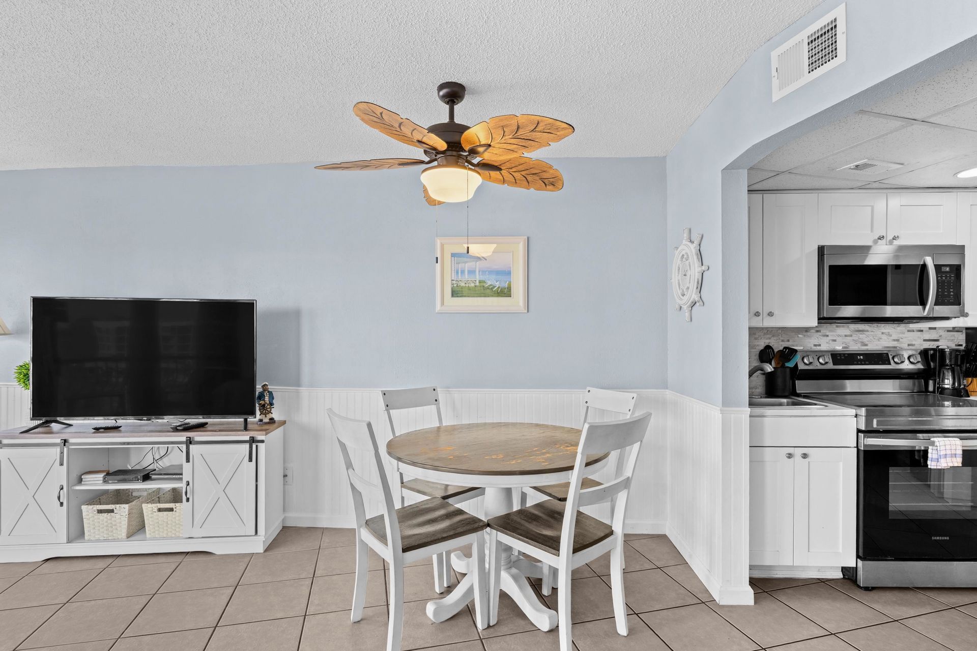 202 70th Ave. N  Photo 18