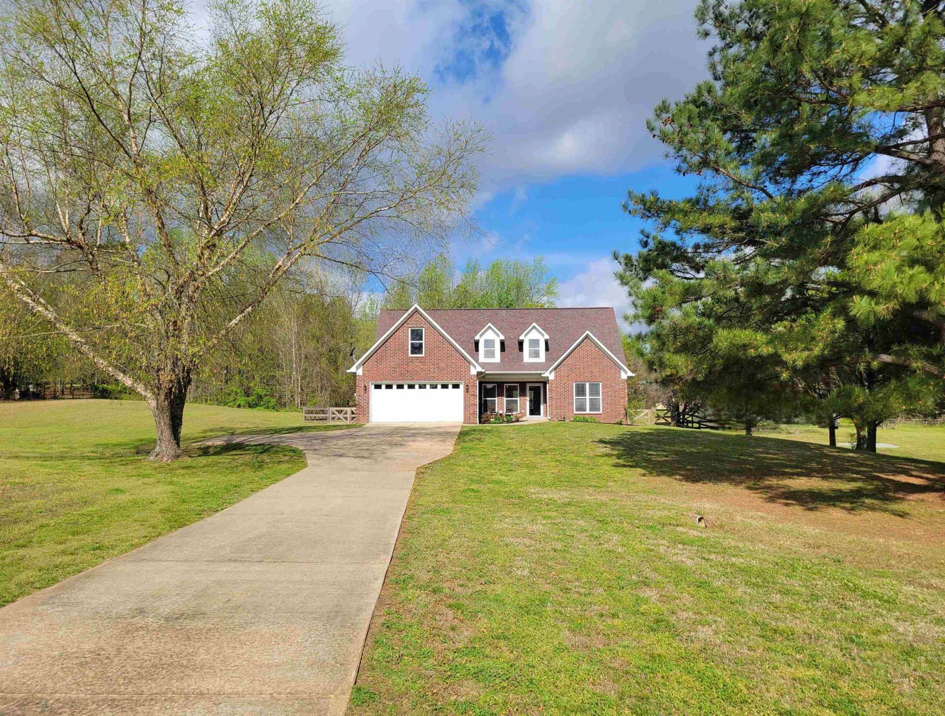 157 Peggy Anne Ln, Munford, TN 38058 Main Photo