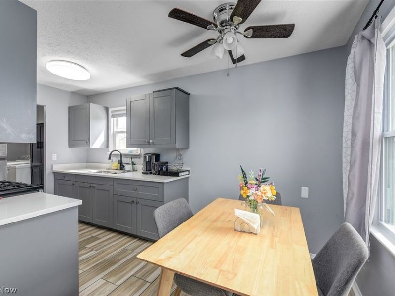 572 Bell Avenue, Elyria, OH 44035 Photo 20