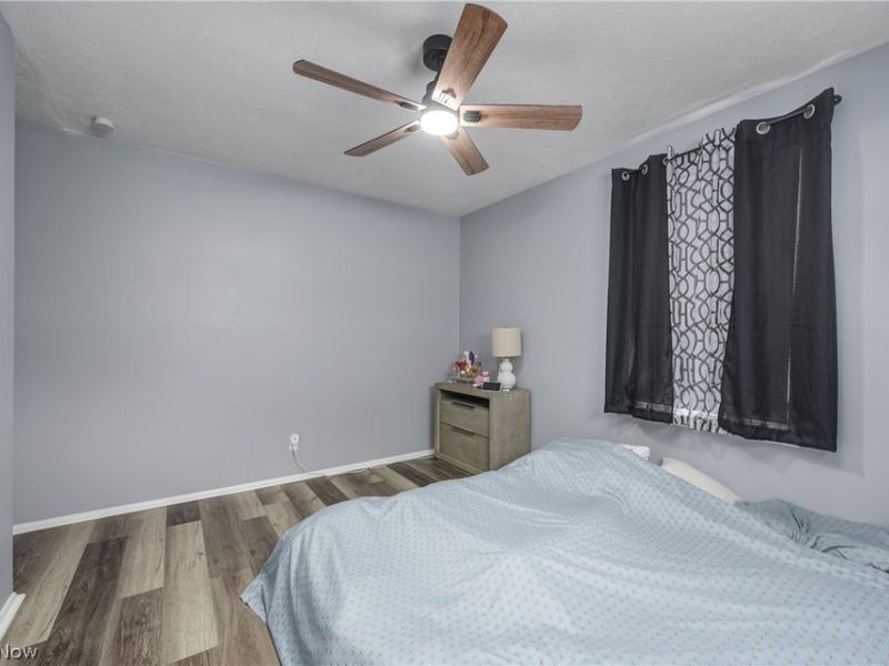 572 Bell Avenue, Elyria, OH 44035 Photo 24