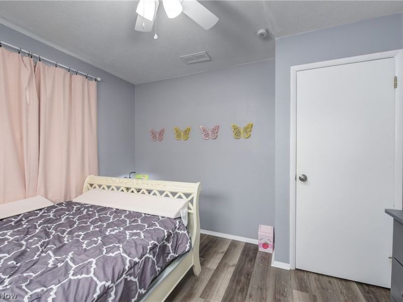 572 Bell Avenue, Elyria, OH 44035 Photo 26