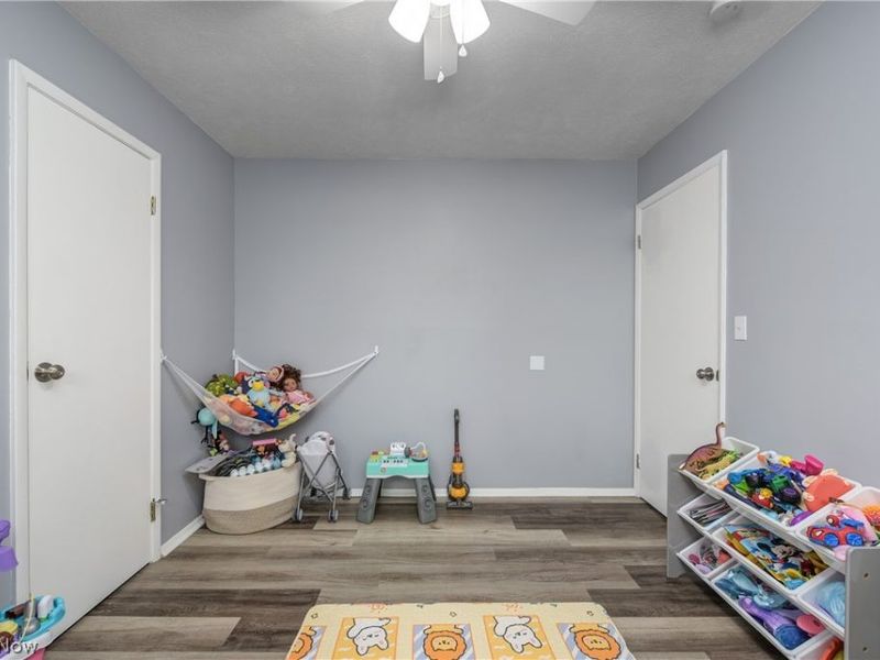 572 Bell Avenue, Elyria, OH 44035 Photo 30