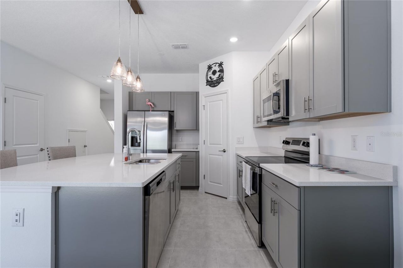 5953 Whetstone Court , Palmetto, FL 34221 Photo