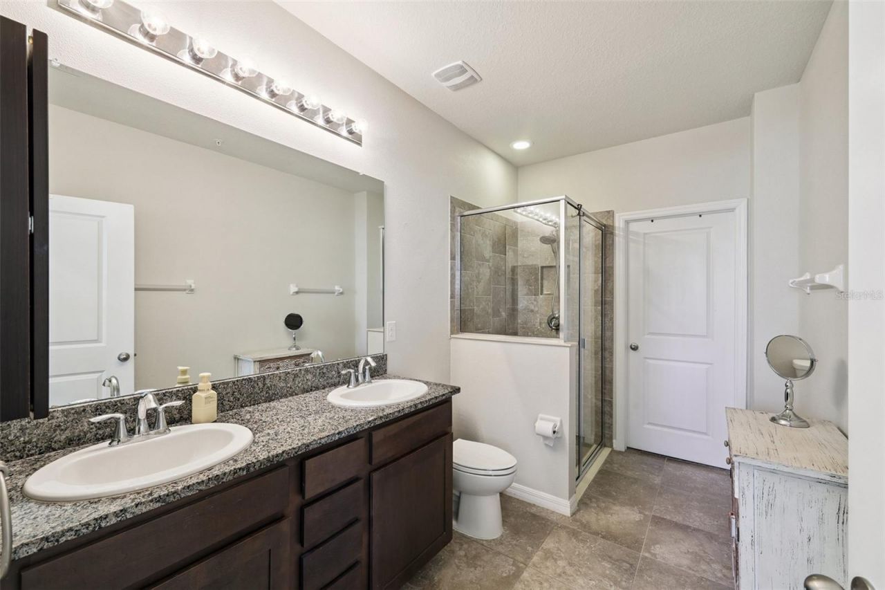 8382 Enclave Way, Unit 102, Sarasota, FL 34243 Photo