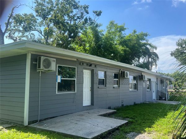 2002 E 33RD AVENUE, TAMPA, FL 33610