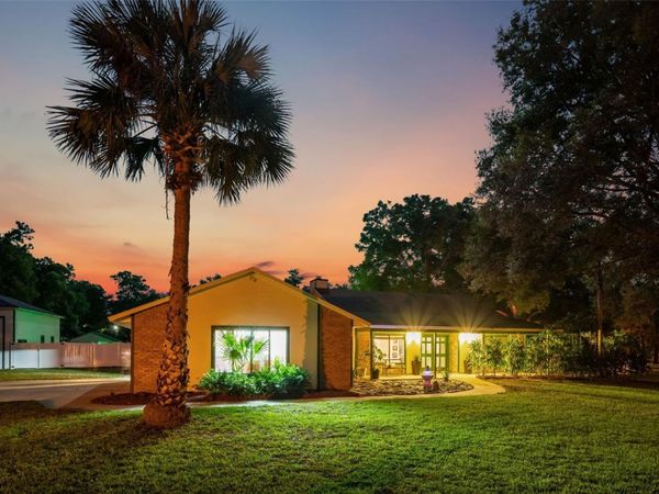 3501 HILL STREAM AVENUE, APOPKA, FL 32712